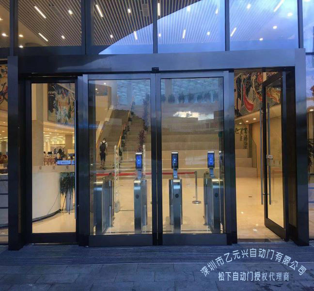 双开玻璃自动门-乙元兴自动门厂家为深圳香港中文大学量身定制